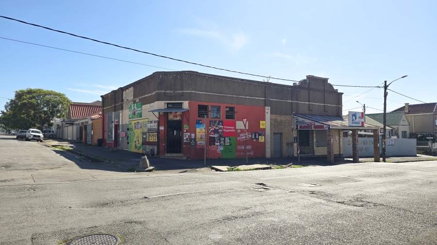 Commercial Property for Sale in Southernwood Eastern Cape